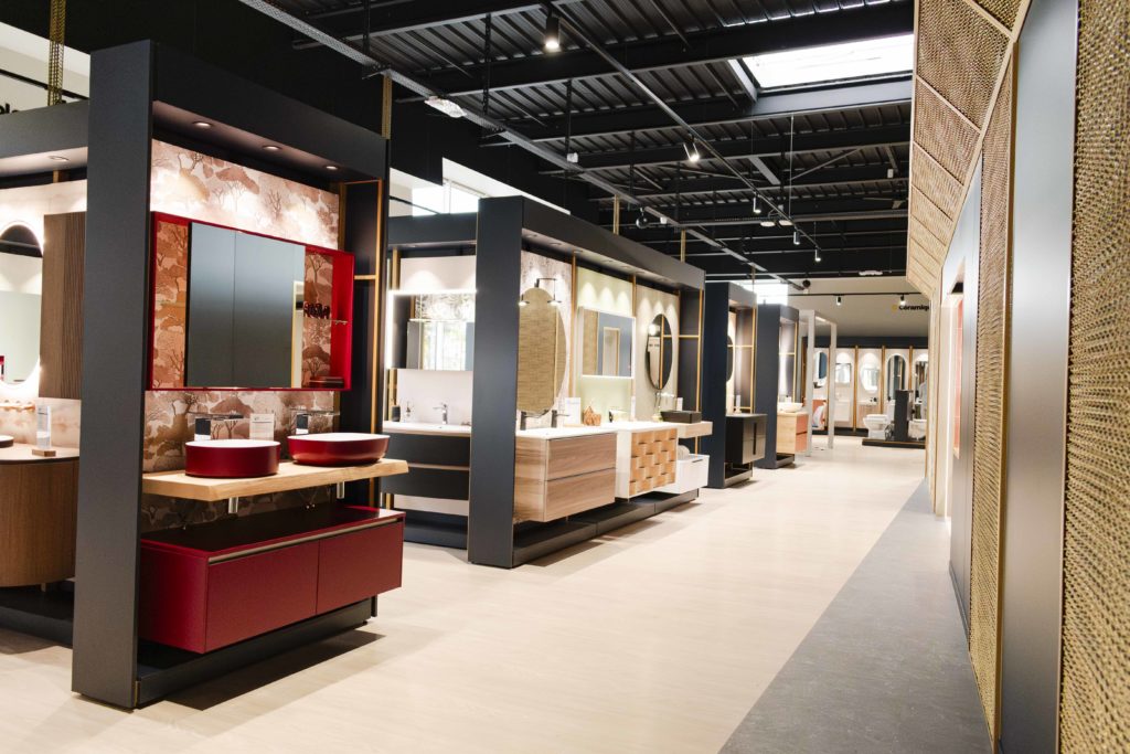 Cloison a Carreler avec Showroom - Présentoir Sanitaire