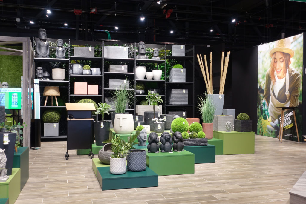 Rayon jardin dans magasin de decoration